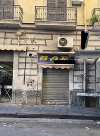 Piena ed esclusiva proprietà di porzione immobiliare in...
