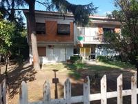 Quota pari a 1/3 del diritto di proprietà di villetta su...