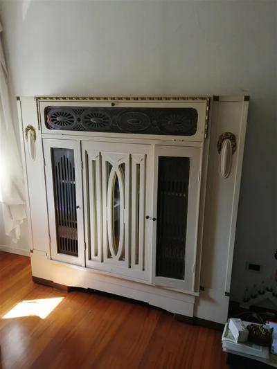 Mobilio ed arredamento per casa