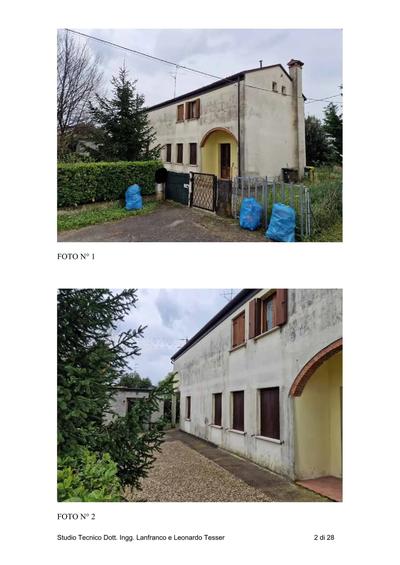 Piena proprietà di abitazione civile al primo piano con la proporzionale quota dell’area scoperta. L’abitazione è composta al piano terra da ingresso e vano scale; al piano primo da cucina, soggiorno, due bagni, due camere, ripostiglio, altro ambiente, lavanderia e terrazzo, il tutto per una superficie commerciale convenzionale di 120 mq. circa. L’immobile risulta occupato da terzi senza titolo opponibile alla procedura.