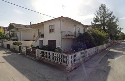Appartamento con garage a Montesilvano (PE) - QUOTA 1/12 - Vendita n.33184