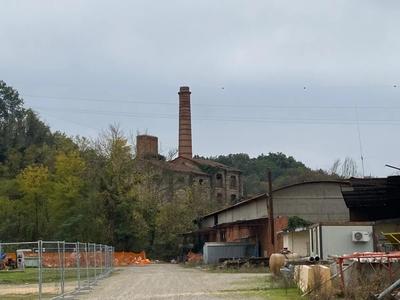 Ex stabilimento industriale - Terrenno edificabile, in San Giovanni Valdarno (AR), via Ponte alle Forche - Lotto 16