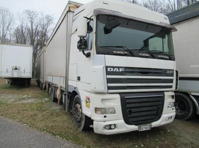 AUTOCARRO MARCA DAF MODELLOXF 105.460 TG. EB798HH ANNO 2011 TELAIO...