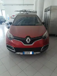 AUTOVETTURA RENAULT CAPTUR