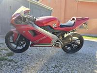 Motociclo MV AgustaPer visionare la documentazione disponibile, si invitano le parti interessate a visitare la pagina dell'asta sul portale www.industrialdiscount.it - codice asta 10272