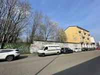 Terreno di circa 2627 mq con capacità edificatoria e...