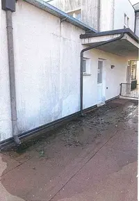 Unità immobiliare al piano terra di un edificio...