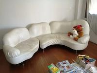 Divano angolare e n. 02 poltrone