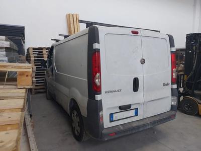 Furgone Renault TraficPer visionare la documentazione...