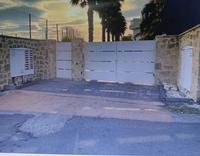 Locale deposito di mq. 110 con annesso garage di mq.50,...