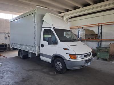 Autocarro Iveco DailyPer visionare la documentazione disponibile, si invitano le parti interessate a visitare la pagina dell'asta sul portale www.industrialdiscount.it - codice asta 10340
