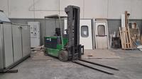 (Lotto n.30) - Carrello elevatore elettrico marca CESAB...