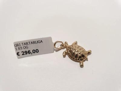 (Lotto n.1822) un ciondolo in oro giallo 18 kt a forma di tartaruga gr. 1,60