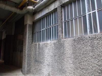 INTERA  PIENA PROPRIETÀ DI UN LABORATORIO AL P.S1 COSTITUITO DA UN LOCALE CON ANNESSO, A CORPO STACCATO AL P.S1, VANO DI SERVIZIO, INSISTENTE SULLA PART. 159