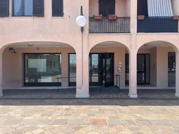 PROPRIETÀ SUPERFICIARIA IN RAGIONE DI 1/1 DI PORZIONE DI FABBRICATO AD USO...