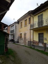 Quota intera del diritto di piena proprietà di immobile...
