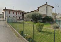Abitazione con fabbricati annessi, in Aiello del Friuli,...