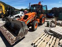 Lotto 4: Terna New Holland, matr. 639510720. Veicolo...