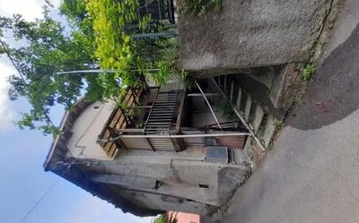 Lotto composto da fabbricato residenziale di ca mq 103,00 e box di ca mq...