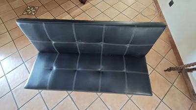 Lotto 10) Divano Letto Clic-Clac