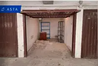 Garage al piano interrato sito a Varese (VA), località...