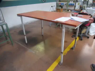 Banchi da Lavoro e Attrezzature