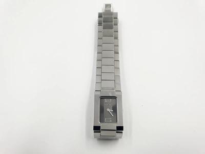 (Lotto n.1079) un orologio marca Breil