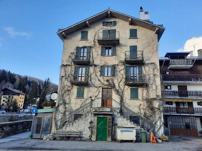 Porzione di fabbricato posta al piano terra, catastalmente censita come...