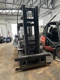 Carrello Elevatore Marca 35 KOMATSU gommato Mod V025Y245...