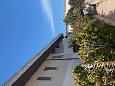 abitazione e box in Lesina alla via dei Gerani 26 e 28