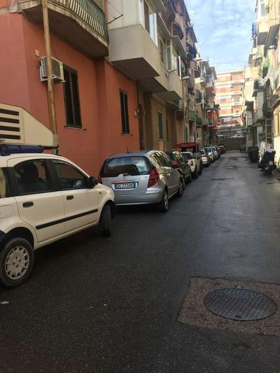 Piena proprietà per la quota di 1000/1000 di appartamento per civile abitazione sito in Messina, Via Pietro Castelli, Pal. 5, Scala A, Int. 1, Piano Terra.