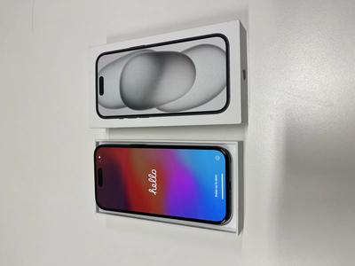 Lotto 5 - costituito da: APPLE IPHONE 15, BLACK