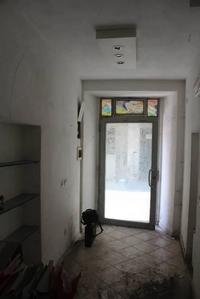 Locale adibito a laboratorio ubicato in Caltagirone,...