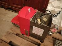 MACCHINA PER TRAFILAZIONE E PREPARAZIONE PASTA