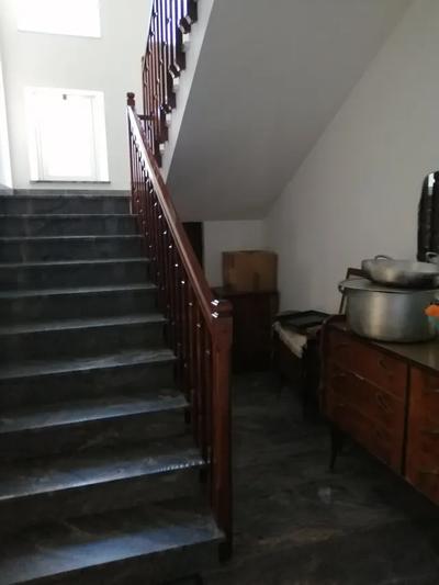 Laboratorio artigianale posto al Piano Terra di edificio residenziale sito in Via Turati, 205 a Sant'Elpidio a Mare, in prossimità di Bivio Cascinare. Garage posto al Piano Terra di edificio residenziale sito in Via Turati, 205 a Sant'Elpidio a Mare, in prossimità di Bivio Cascinare. Autorimessa posta al Piano seminterrato di edificio residenziale sito in Via Turati, 205 a Sant'Elpidio a Mare, in prossimità di Bivio Cascinare.