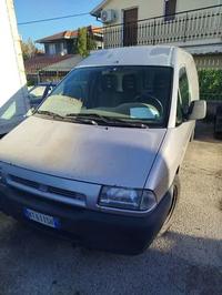 Lotto n. 2: Autocarro FIAT SCUDO targato BT611SH...