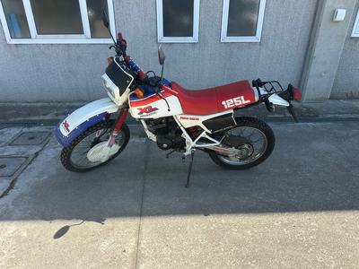 Motociclo Honda XL 125 R targato BG187060