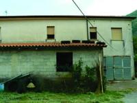 compendio immobiliare in Comune di San Rufo (SA) alla...