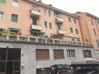 LOTTO 2: quota 1/3 di appartamento ad uso abitazione al...