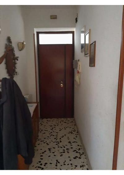 Appartamento ubicato in Cisterna di Latina (LT), Via Mozart n. 2, primo...