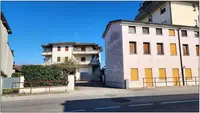Trattasi di appartamento al piano terzo (superficie...