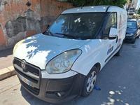 Autocarro Fiat DobloPer visionare la documentazione...