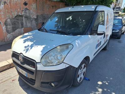 Autocarro Fiat DobloPer visionare la documentazione disponibile, si invitano...