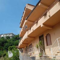 Appartamento per civile abitazione costituito da piano...