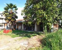 Quota di 2/6 di comproprieta' di edificio ad uso...