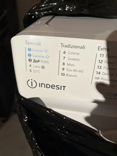 Indesit - lavatrice 7kg a 1400 ciclo dashpods 87x60x58.