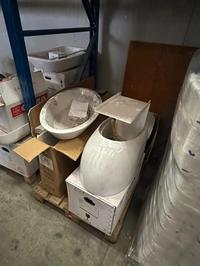 In blocco mobili espositori, termo stufa a pallet,...