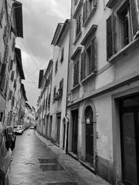 fondo commerciale posto al piano terra di un edificio di...
