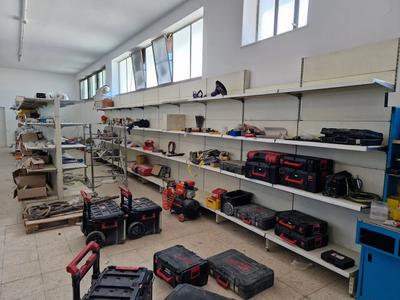 Lotto di Scaffalature