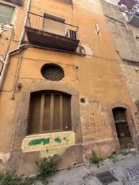 Vendita piena proprietà del compendio immobiliare sito...
